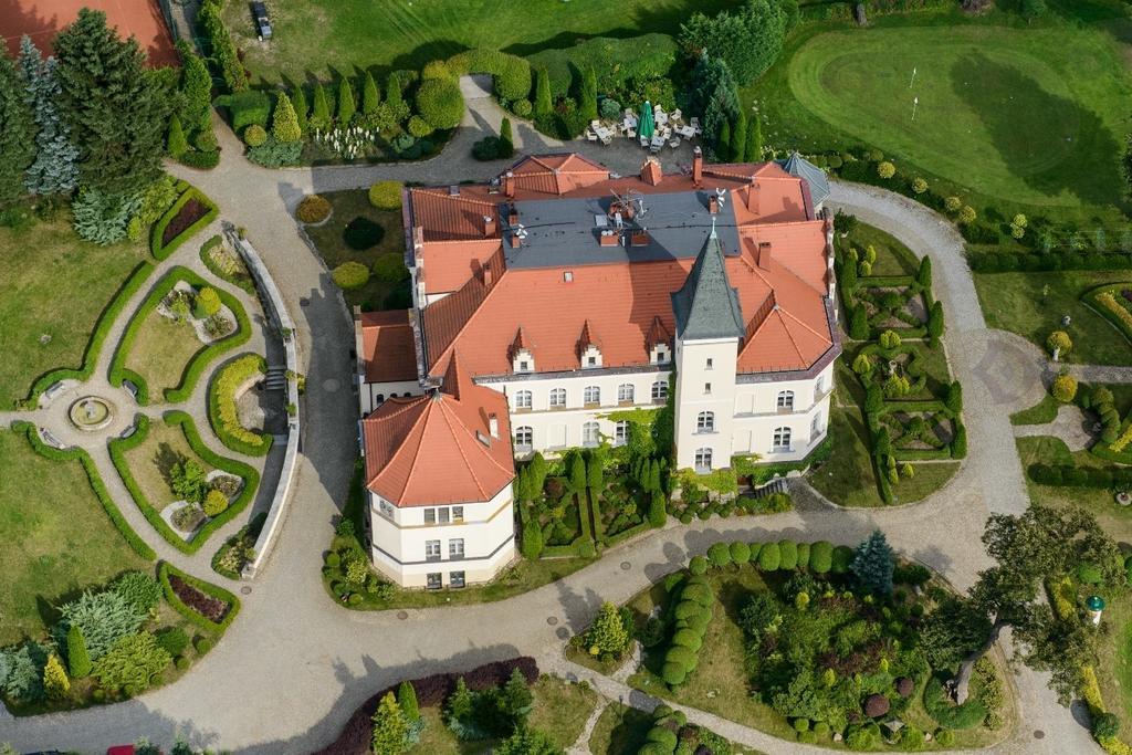 Palac Brzezno Spa & Golf Oborniki Slaskie Екстер'єр фото