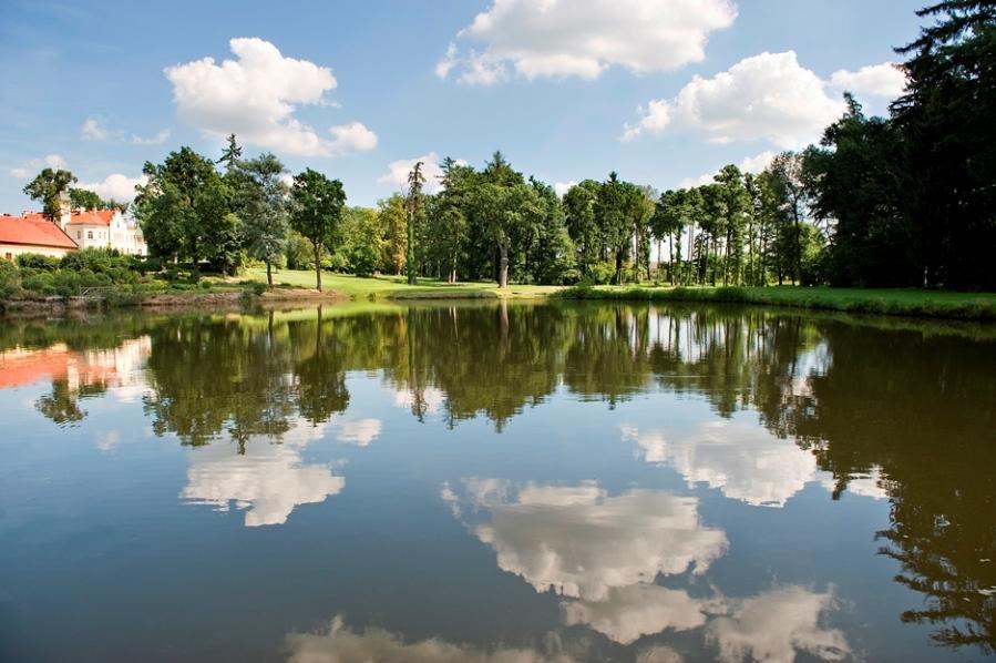 Palac Brzezno Spa & Golf Oborniki Slaskie Екстер'єр фото